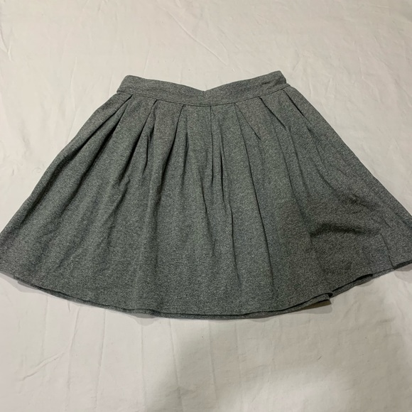 Aritzia Ballet Style Midi Skirt - Picture 1 of 3